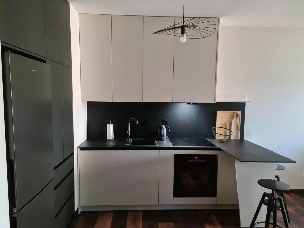 Copper Apartment Free Parking Wroclaw Bagian luar foto